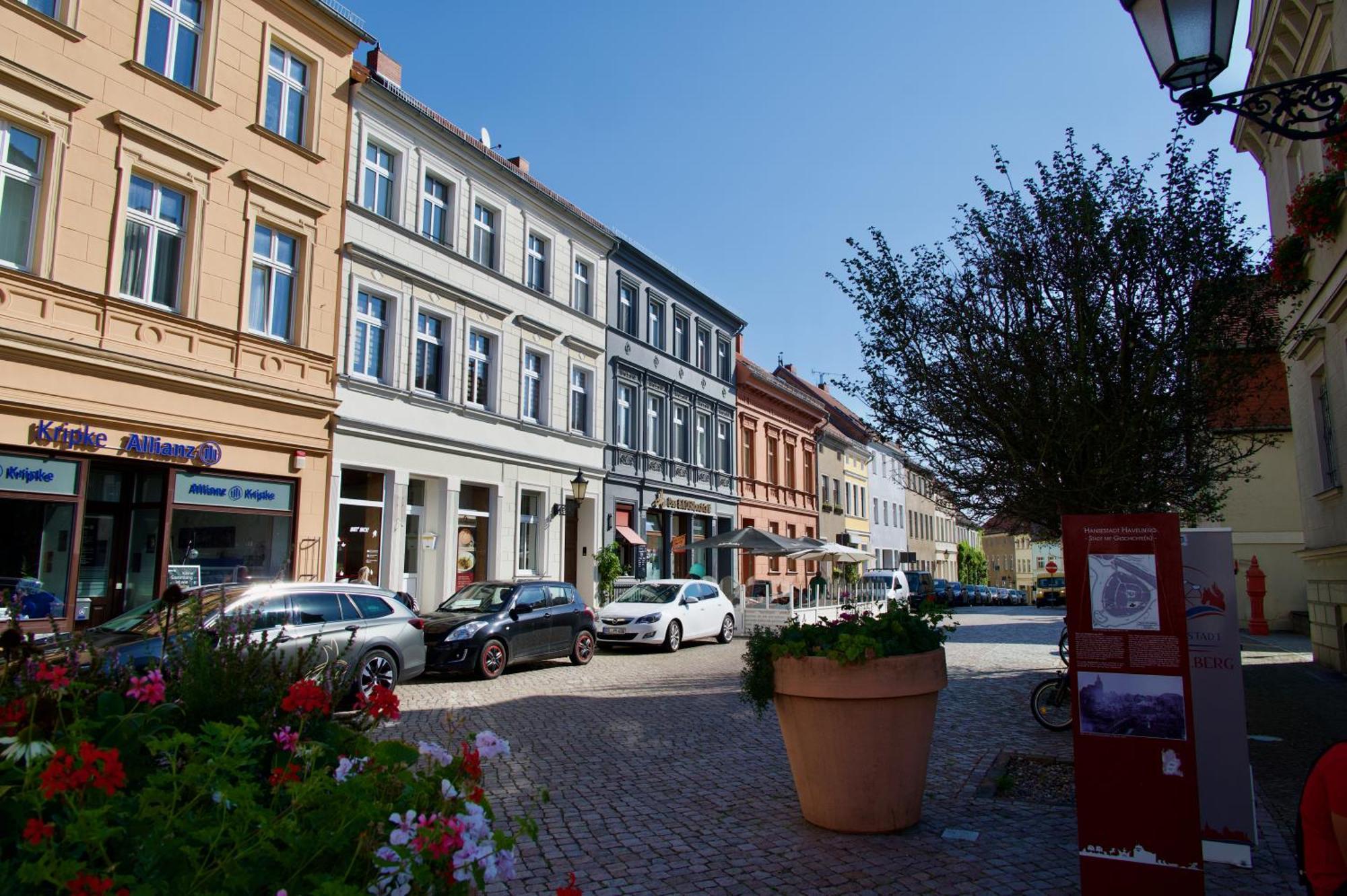 Das Bilderbuchcafe - Pension Markt 7 哈弗尔贝格 外观 照片
