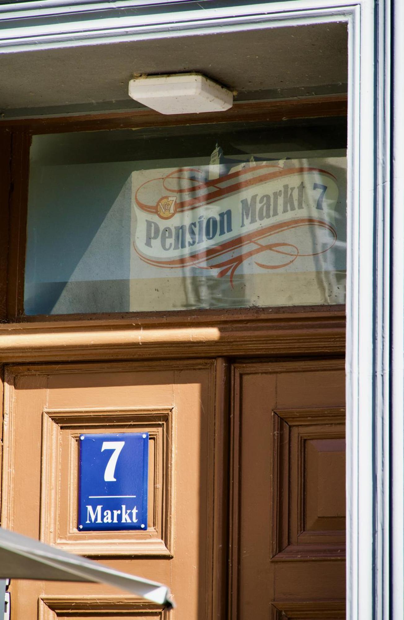Das Bilderbuchcafe - Pension Markt 7 哈弗尔贝格 外观 照片