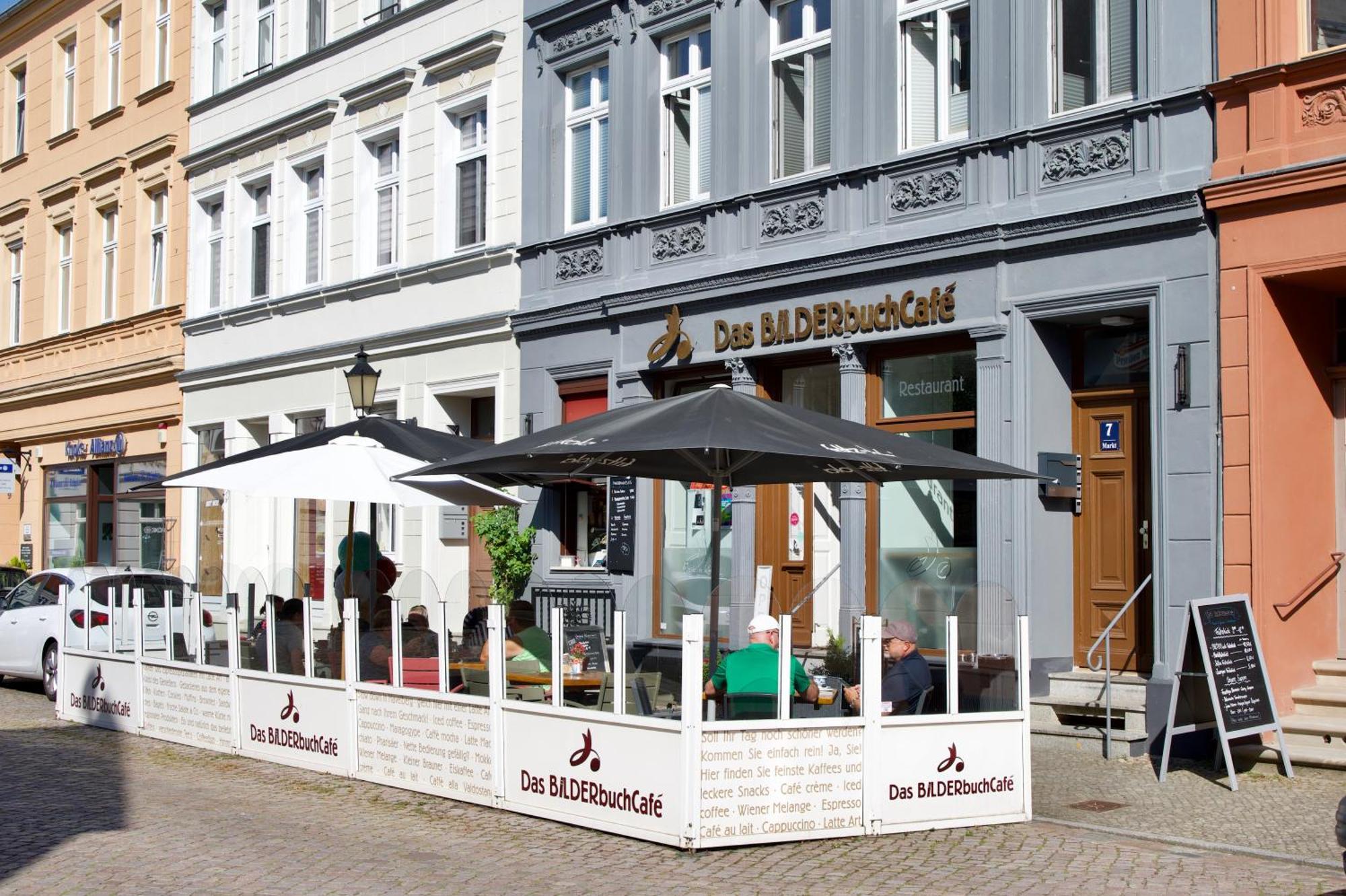Das Bilderbuchcafe - Pension Markt 7 哈弗尔贝格 外观 照片