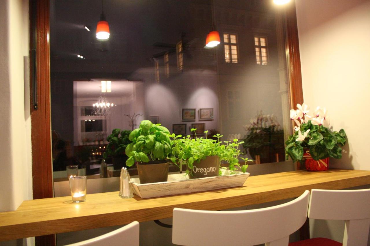 Das Bilderbuchcafe - Pension Markt 7 哈弗尔贝格 外观 照片